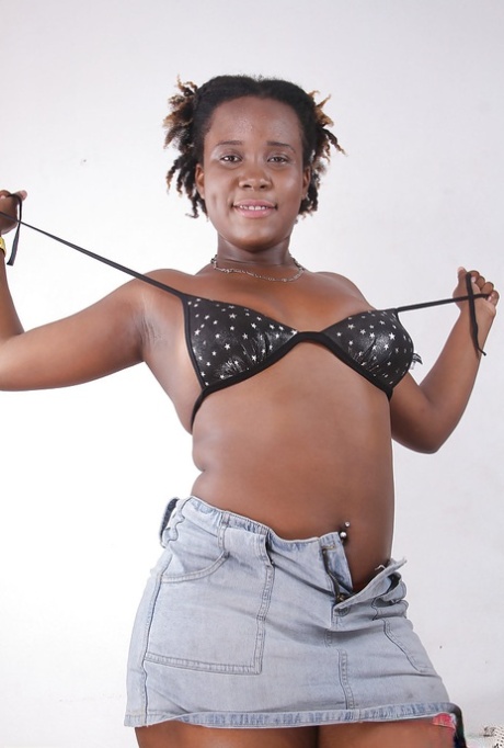 African Perverted Mom nudes image